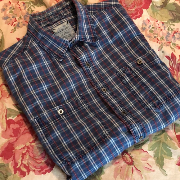 LL BEAN size Medium TALL Plaid 100% Cotton Silver metal logo Buttondown $78 NEW - Picture 2 of 16